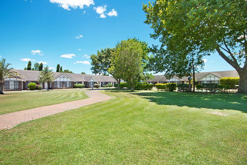 แอร์พอร์ต โมเต็ล เซอร์ ฟรานซิส เดรค Heatherbrae ภายนอก รูปภาพ